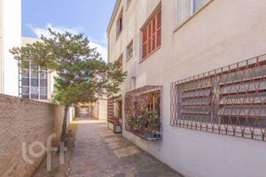 Image 14 - 866857
