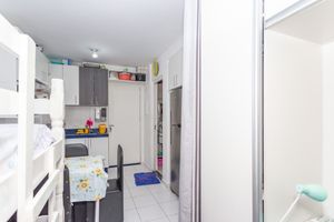 Image 6 - 866859