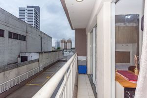 Image 10 - 866859
