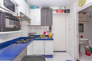 Image 15 - 866859