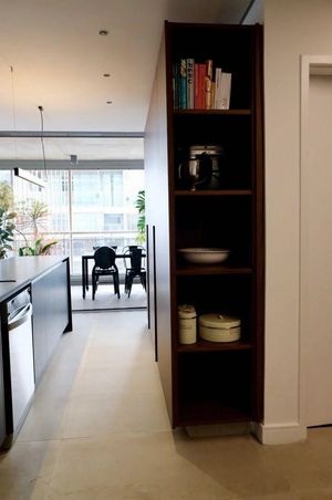 Image 12 - 866869