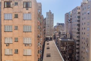 Image 13 - 866872