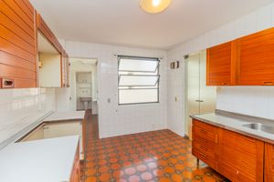Image 31 - 866872