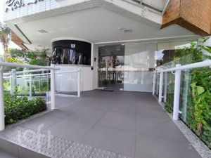 Image 37 - 866873