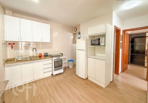 Image 8 - 866874