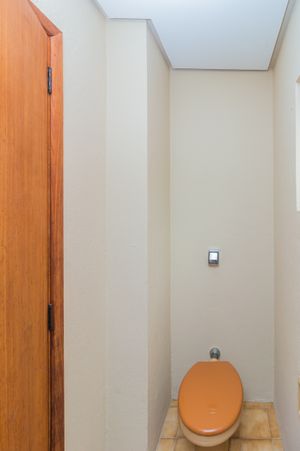 Image 12 - 866876