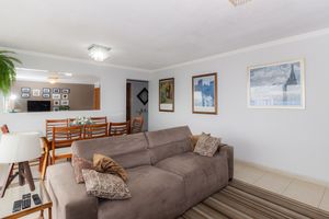 Image 8 - 866894
