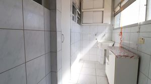 Image 17 - 866947