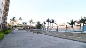 Image 19 - 866947