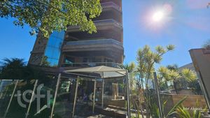 Image 3 - 866955