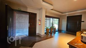 Image 21 - 866955