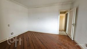 Image 4 - 866955