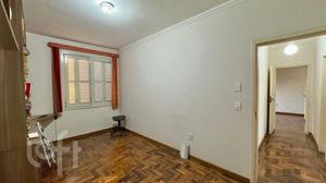 Image 21 - 866967
