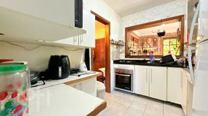 Image 13 - 866969