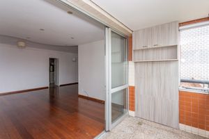 Image 9 - 866988