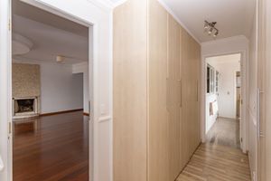Image 13 - 866988