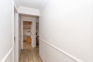 Image 19 - 866988