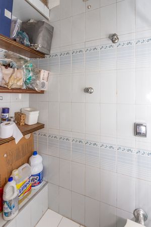 Image 34 - 866997
