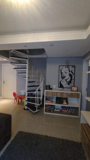 Image 4 - 866998