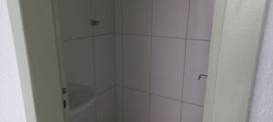 Image 3 - 867004