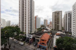 Image 6 - 867042
