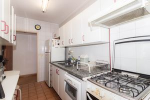 Image 29 - 867042