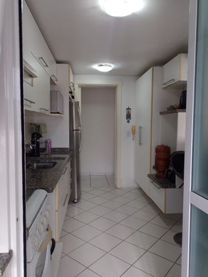 Image 5 - 867051