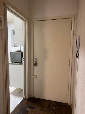 Image 8 - 867100