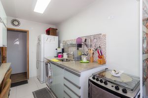 Image 38 - 867101