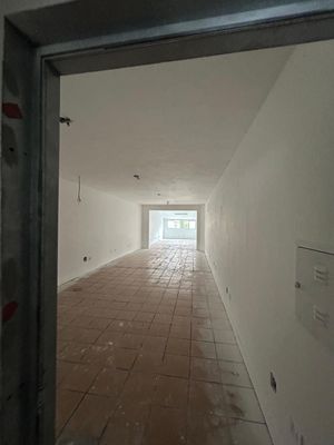 Image 10 - 867116