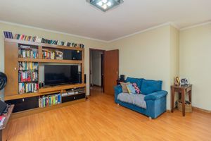 Image 3 - 867131