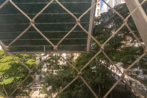 Image 25 - 867137