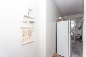 Image 31 - 867137