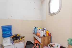 Image 39 - 867137