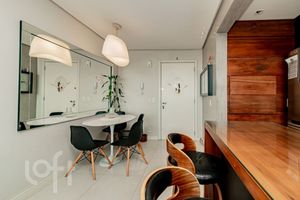 Image 10 - 867146