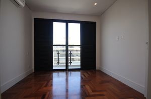 Image 11 - 867175