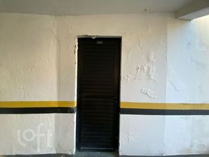 Image 32 - 867182