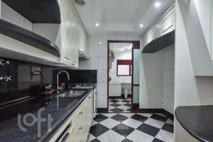 Image 13 - 867184