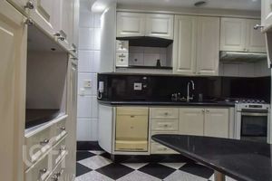 Image 15 - 867184