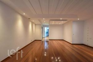 Image 7 - 867184