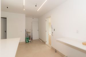 Image 33 - 867194