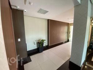 Image 83 - 867205