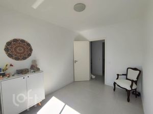 Image 22 - 867207