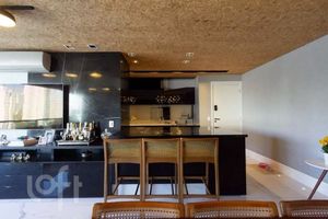 Image 5 - 867208