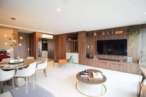 Image 1 - 867210
