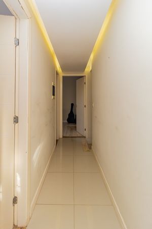 Image 10 - 867212
