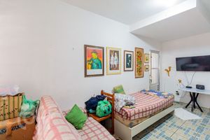 Image 32 - 867221