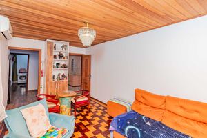 Image 4 - 867228
