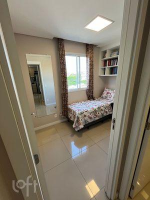 Image 15 - 867247