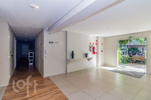Image 36 - 867250